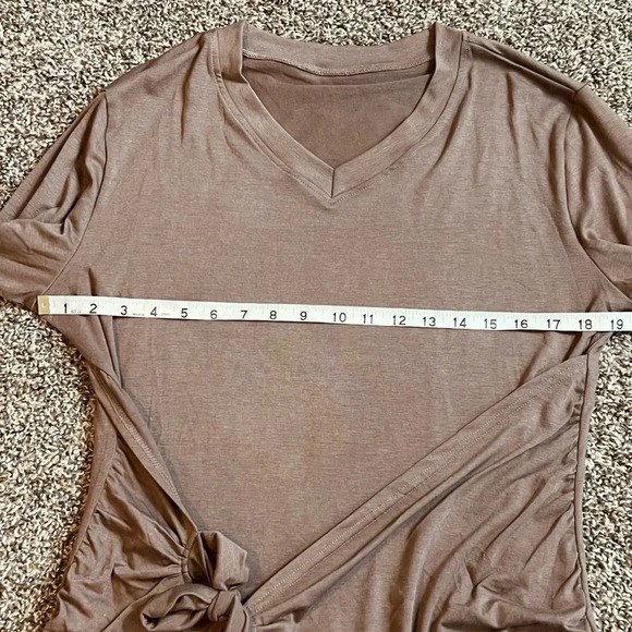 Tan Faux Wrap Dress Mini Long sleeve v neck size xl - Picture 6 of 7